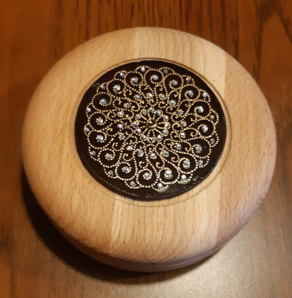 Forgó mandalás fa doboz